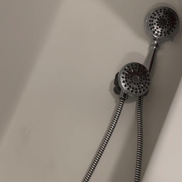 EUC Dual "2 in 1" Water Pik 8 Mose PowerSpray+Hand Held Shower Head, All Chrome - Picture 3 of 7